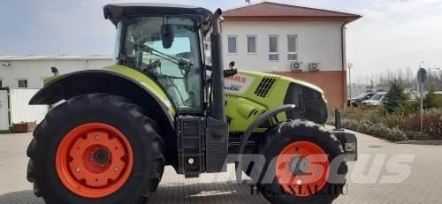 CLAAS Axion 830 Traktori