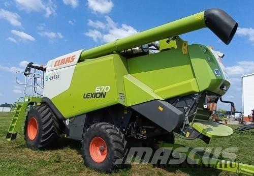 CLAAS Lexion 670 Ražas novākšanas kombaini