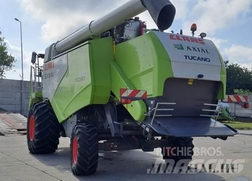 CLAAS Tucano 440 Ražas novākšanas kombaini