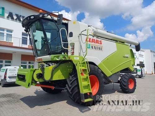 CLAAS Tucano 440 Ražas novākšanas kombaini
