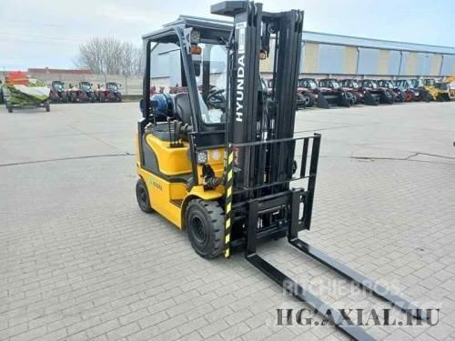 Hyundai 18L-7M Lauksaimniecība- Citi