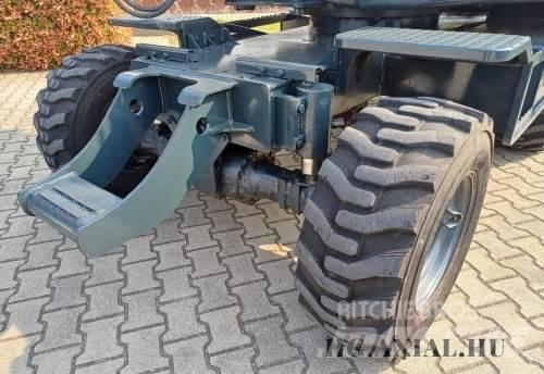 Hyundai R55W-9A Ekskavatori uz riteņiem
