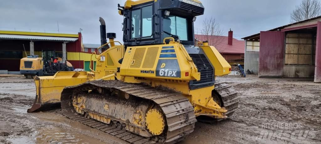 Komatsu D 61 PXI-24 Kāpurķēžu buldozeri