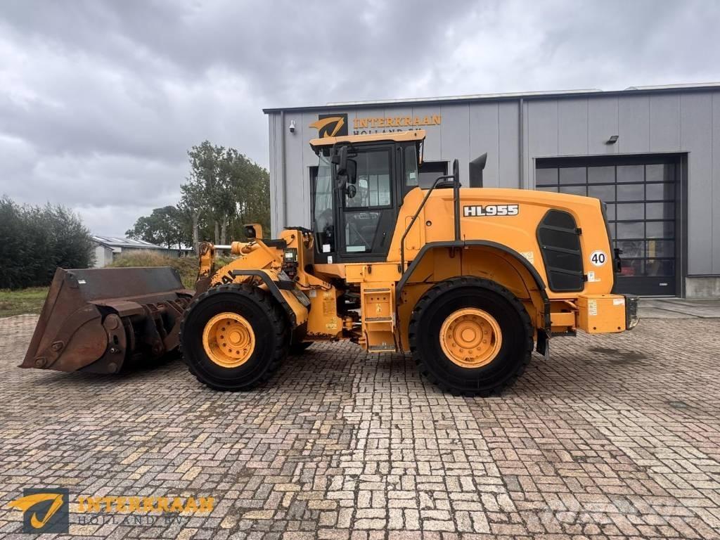 Hyundai HL 955 A Iekrāvēji uz riteņiem