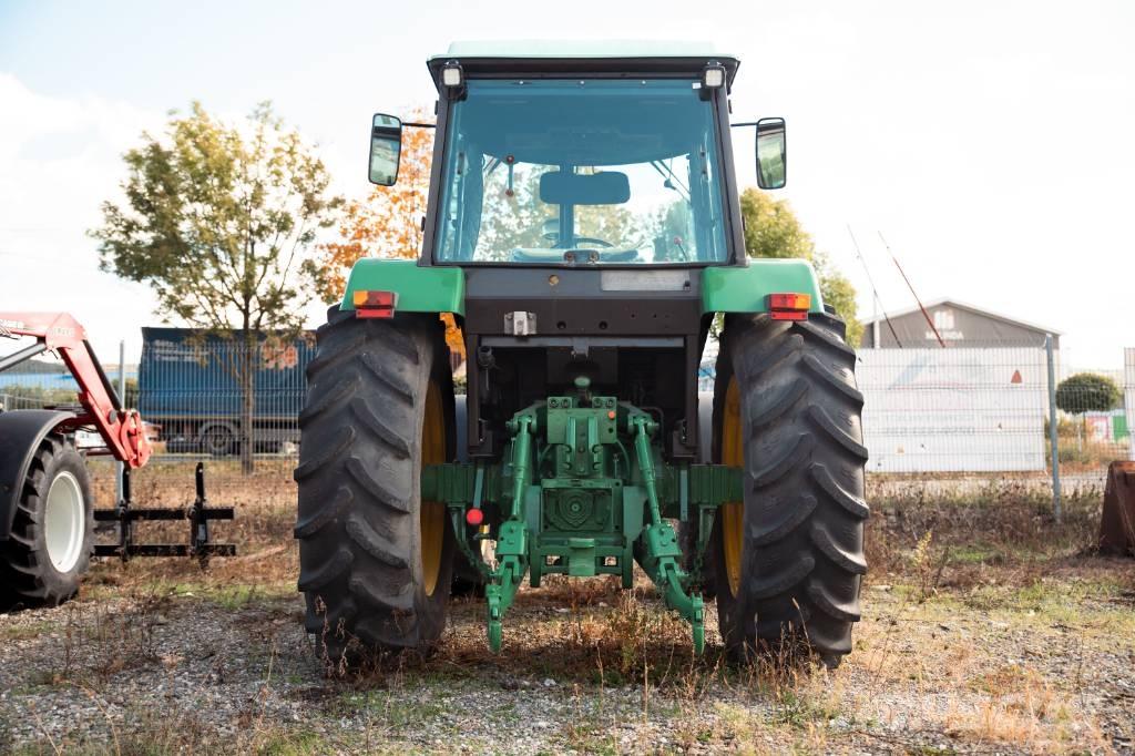 John Deere 3640 Traktori