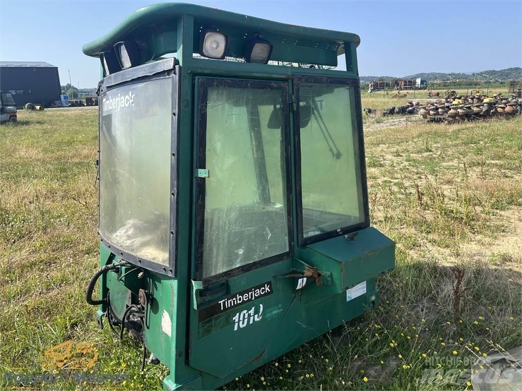 Timberjack 1010 Kabīnes un interjers