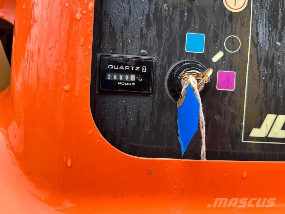 JLG 450 AJ Strēles pacēlāji