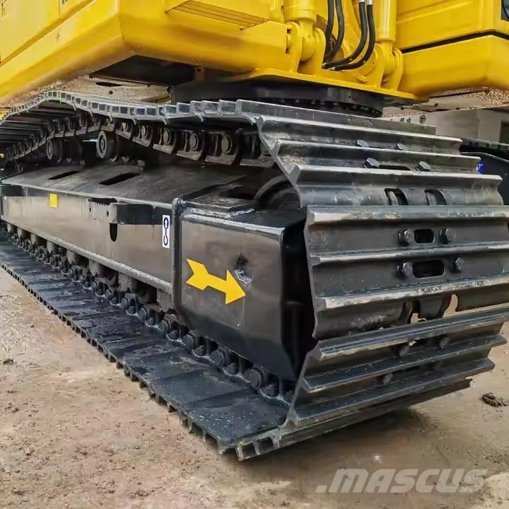 Komatsu PC220-8 Kāpurķēžu ekskavatori