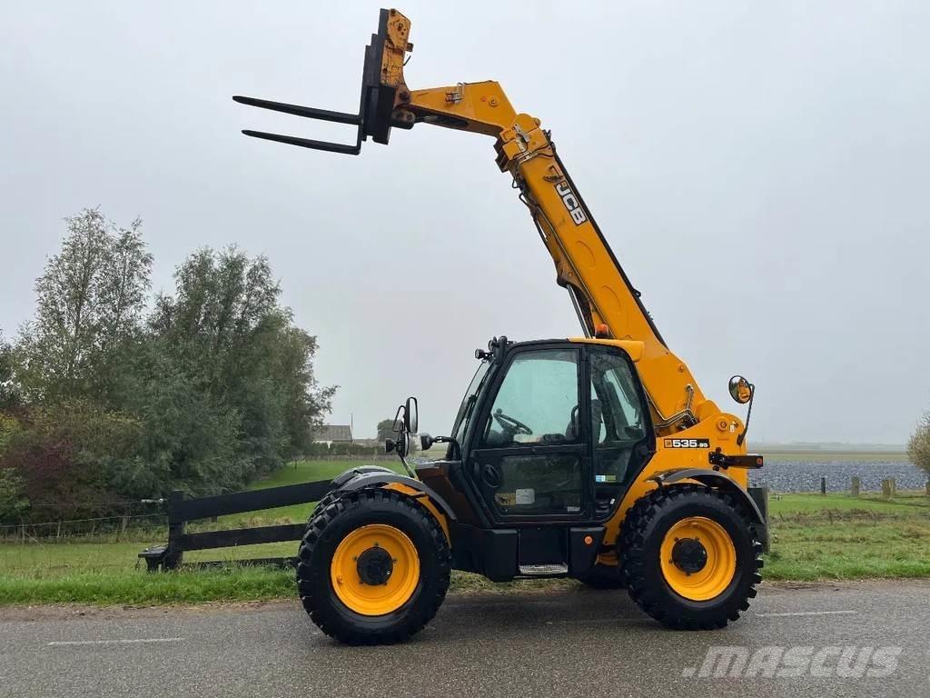 JCB 535 - 95 Lauksaimniecības pacēlāji