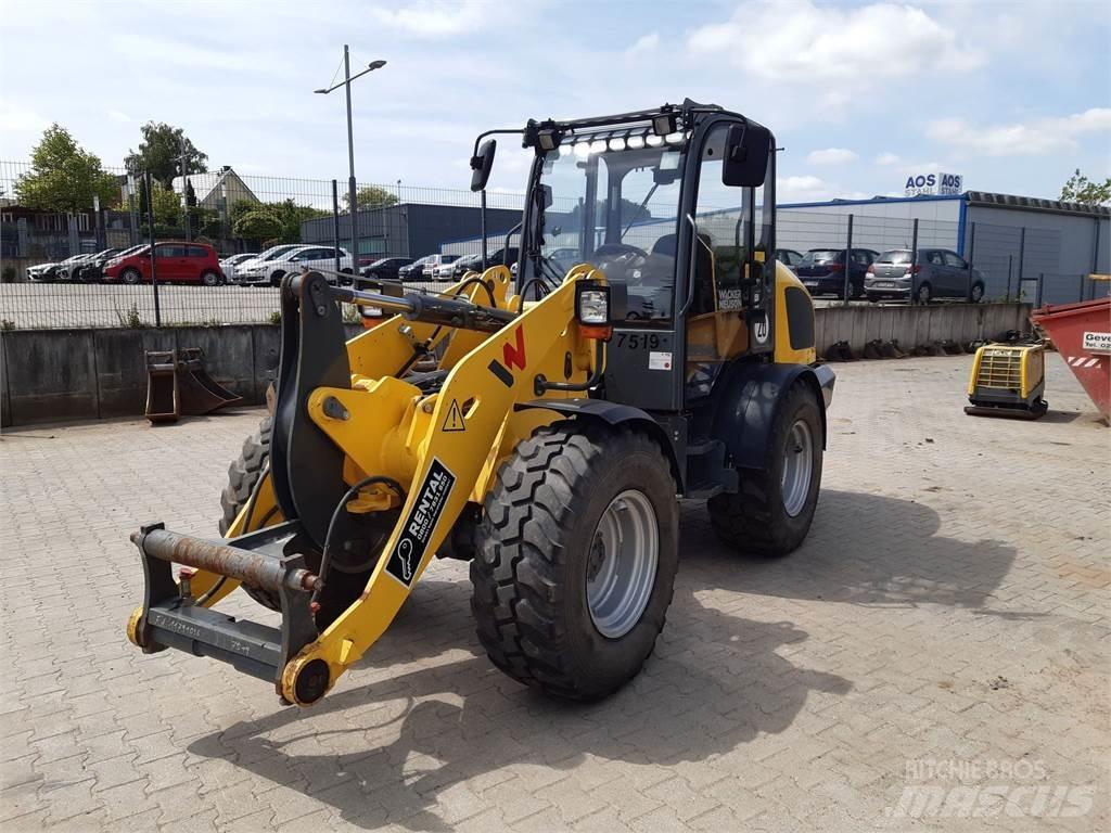 Wacker Neuson WL44 Iekrāvēji uz riteņiem