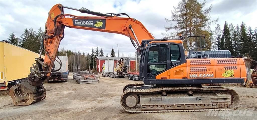 Doosan DX300 LC-7 Kāpurķēžu ekskavatori