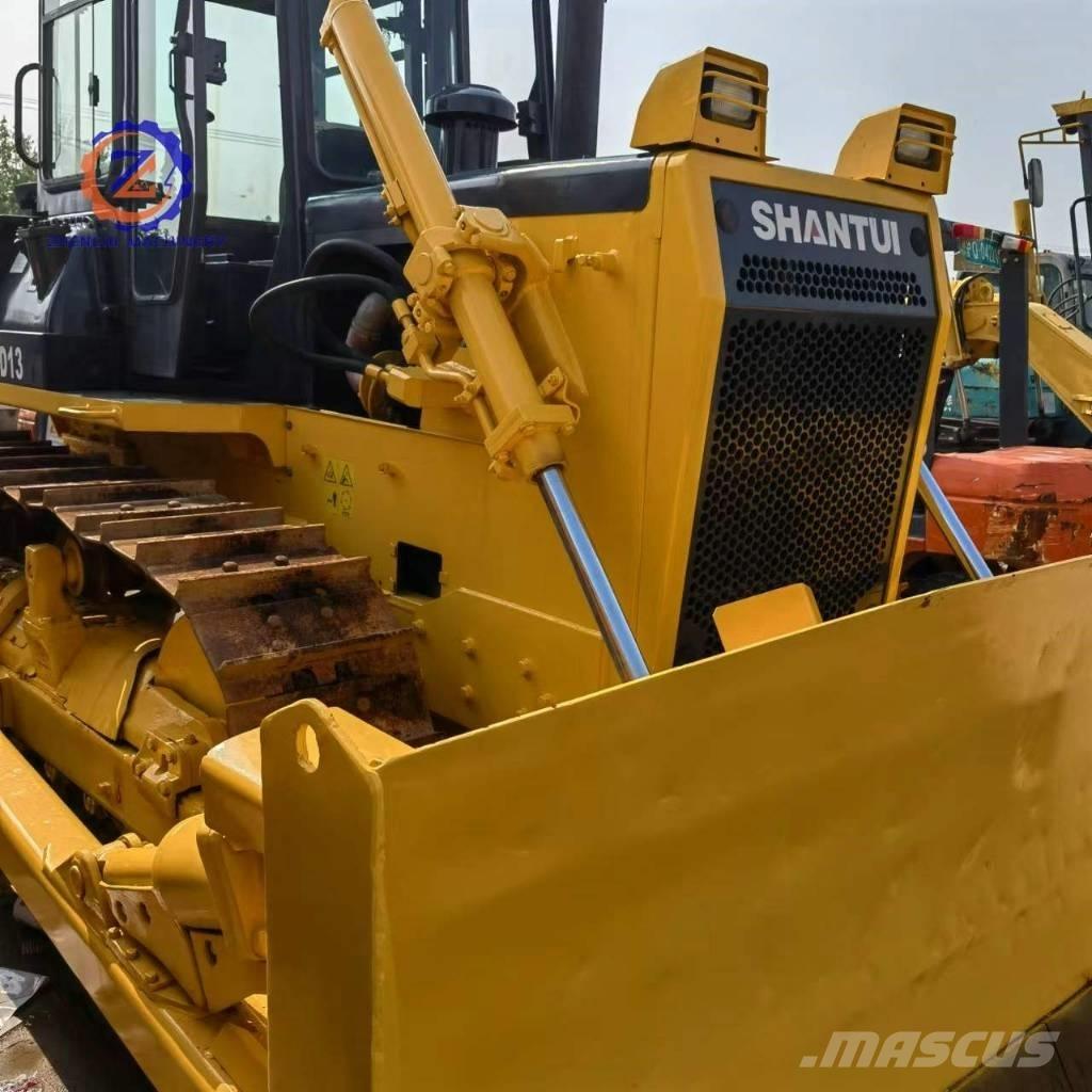 Shantui SD 13 Kāpurķēžu buldozeri
