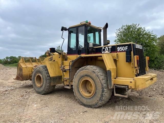 CAT 950 F Iekrāvēji uz riteņiem