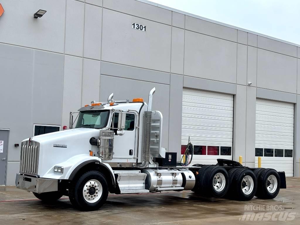 Kenworth T 800 Vilcēji