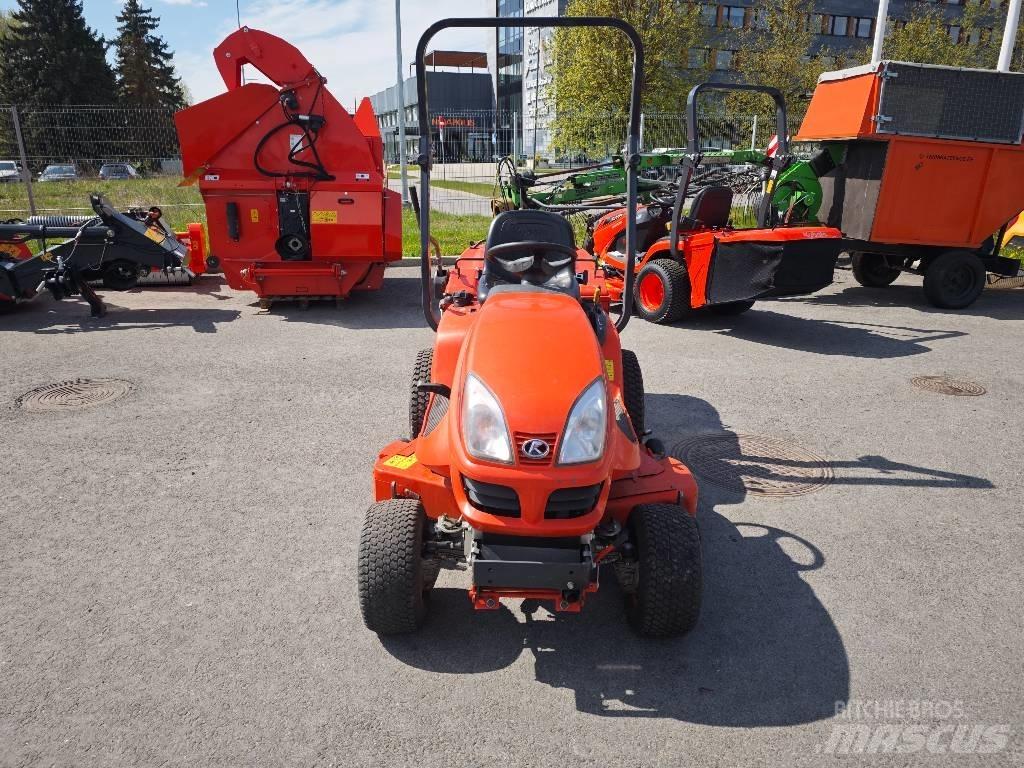 Kubota GR 2120 Mauriņa traktors