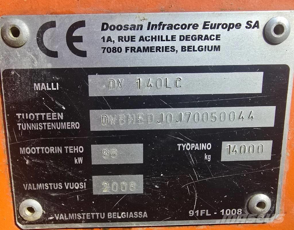 Doosan DX 140 LC Kāpurķēžu ekskavatori