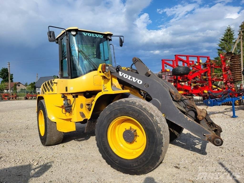 Volvo L 45 B Iekrāvēji uz riteņiem