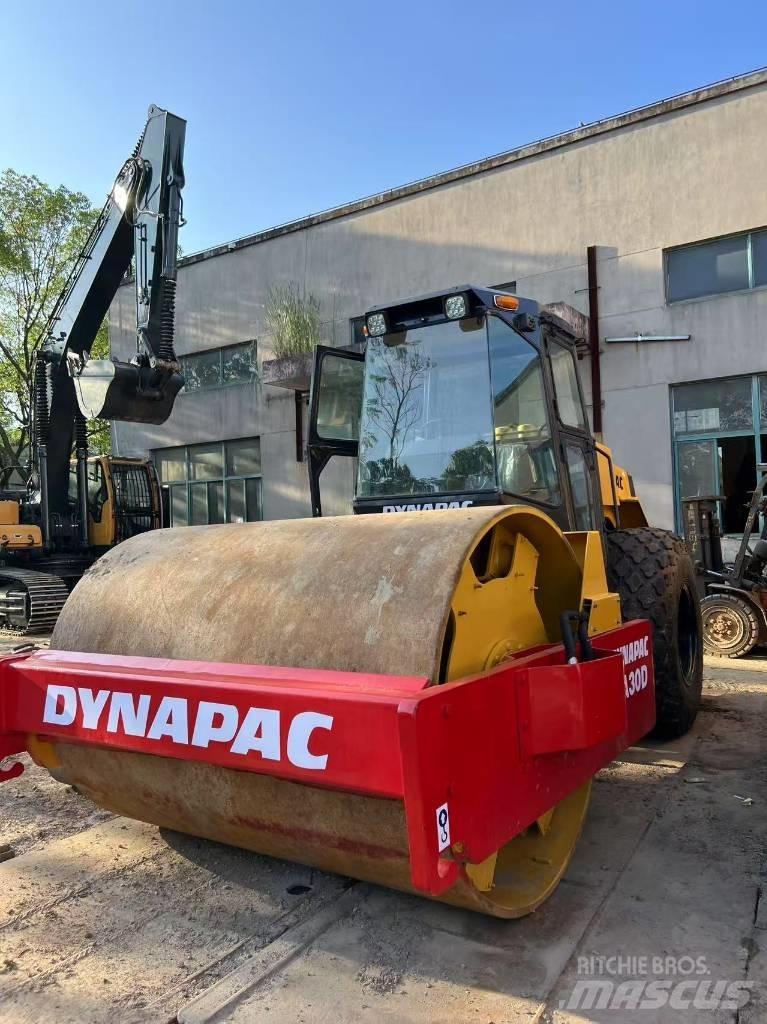 Dynapac CA 30 D Vienvalča grunts veltņi
