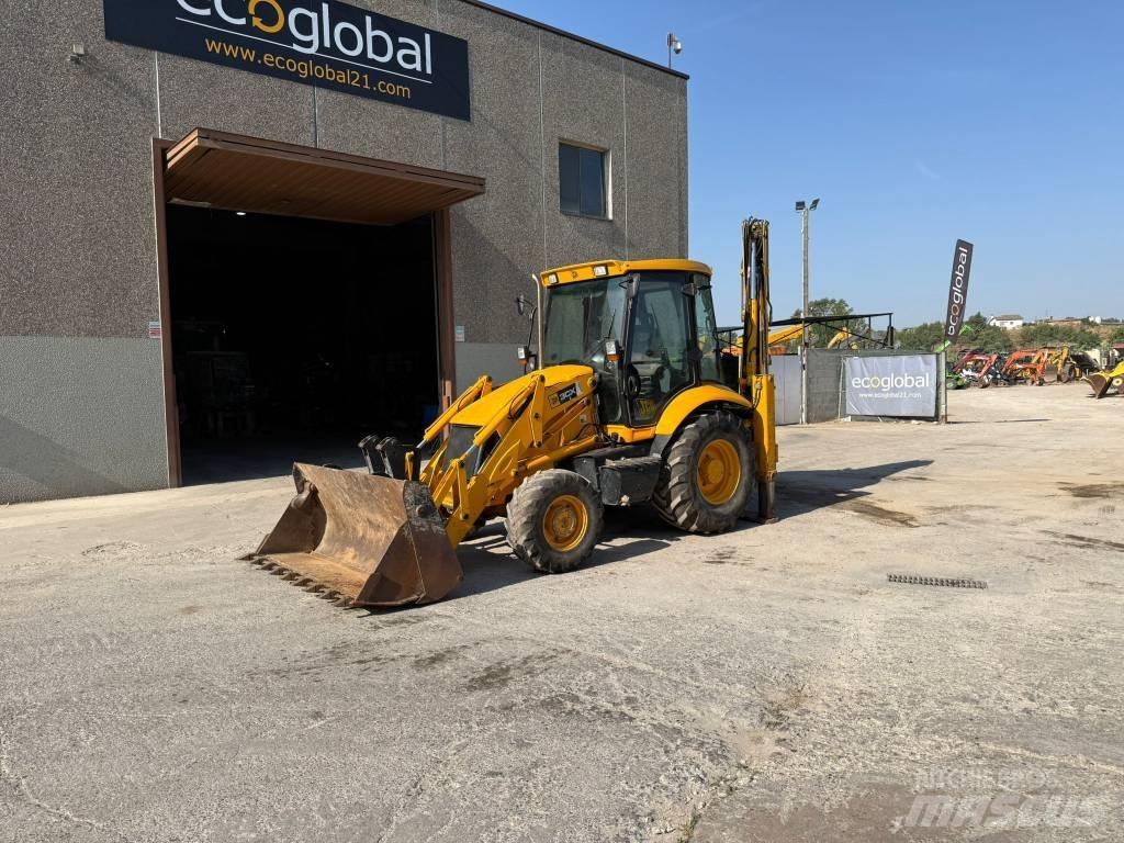 JCB 3 CX Ekskavatori-iekrāvēji