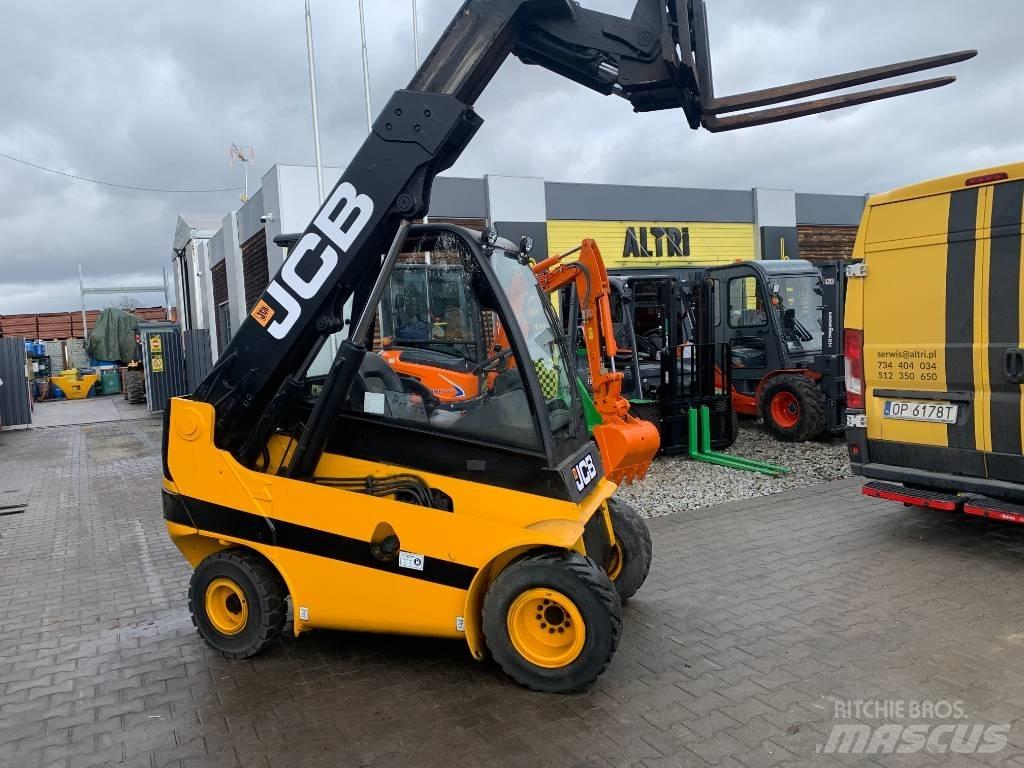 JCB TLT 30 D Teleskopiskie manipulatori