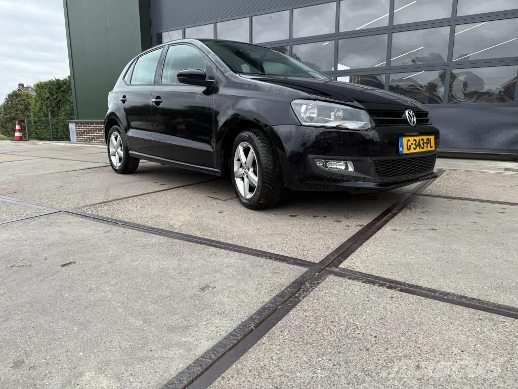 Volkswagen Polo Automašīnas