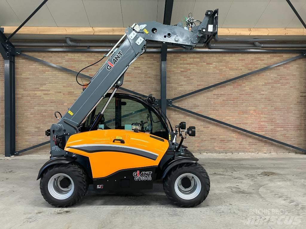 GiANT GT 5048 Teleskopiskie manipulatori