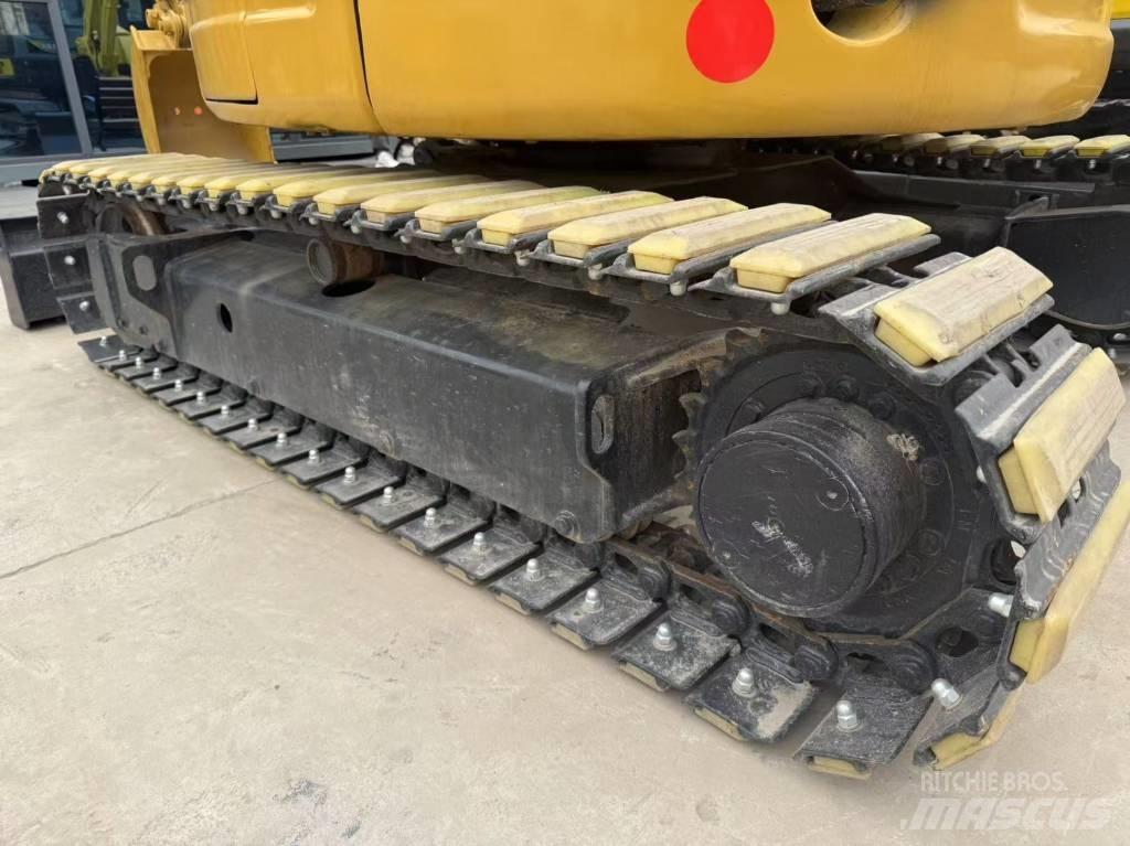 CAT 303.5 E Mini ekskavatori < 7 t