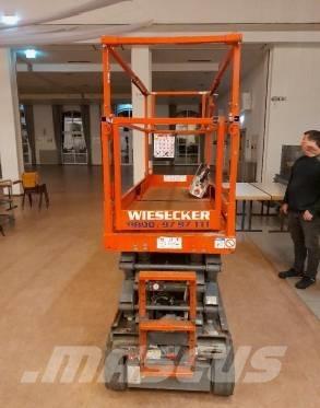 SkyJack SJ III 3226 Šķerveida pacēlāji