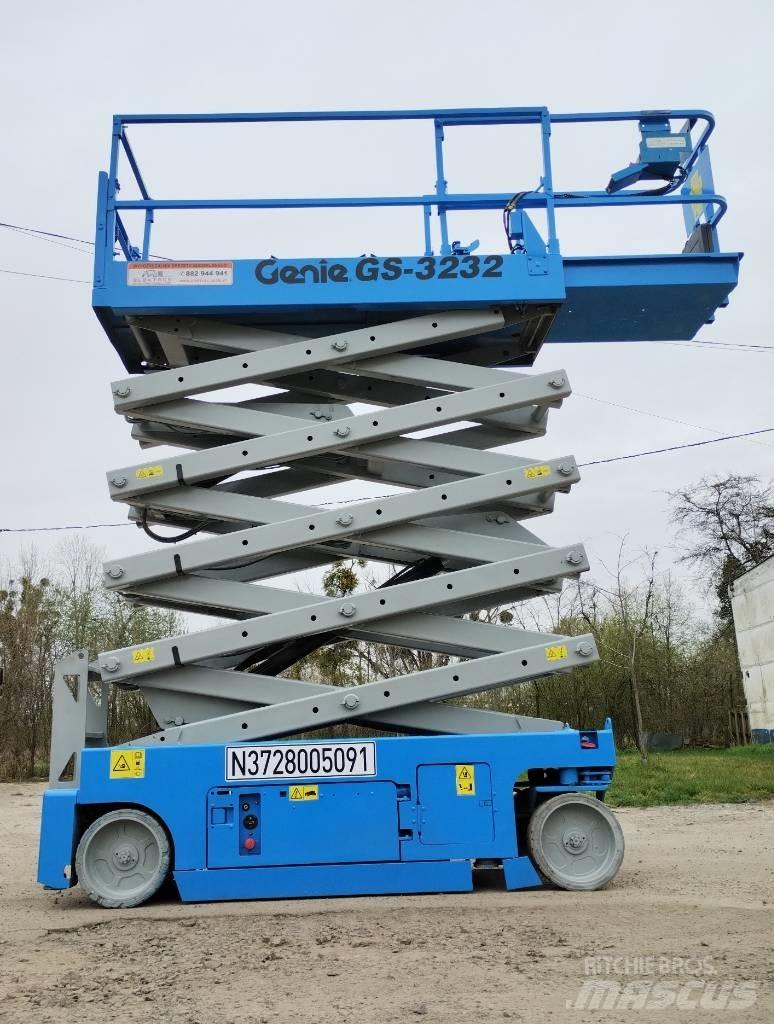Genie GS 3232 Šķerveida pacēlāji