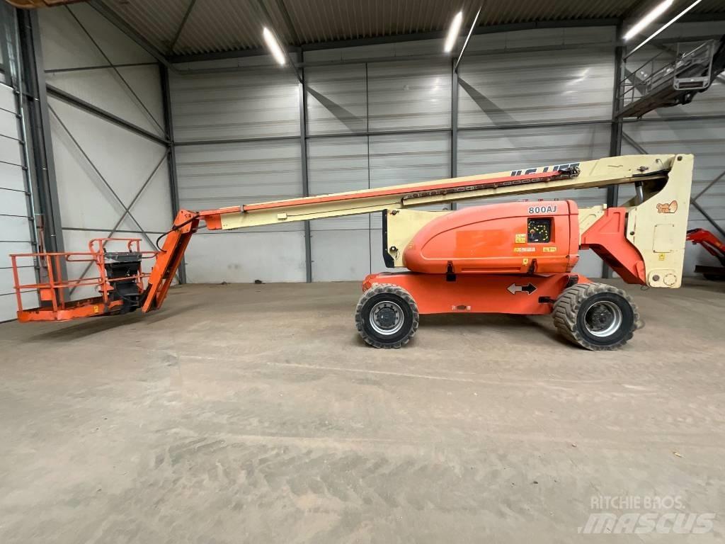 JLG 800 AJ Strēles pacēlāji