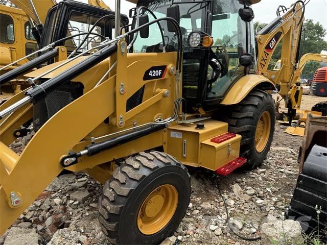 CAT 420 F Ekskavatori-iekrāvēji