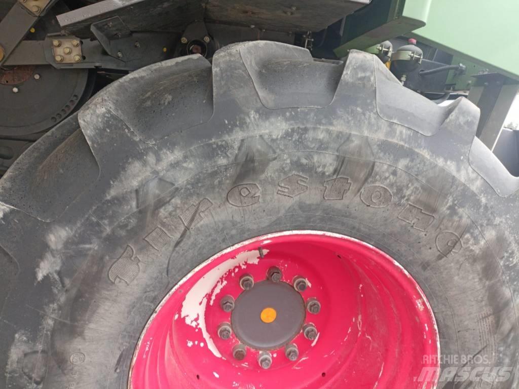 Fendt 9470 X Hybrid Ražas novākšanas kombaini