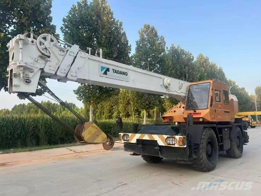 Tadano TR 250 EX Visurgājēji celtņi