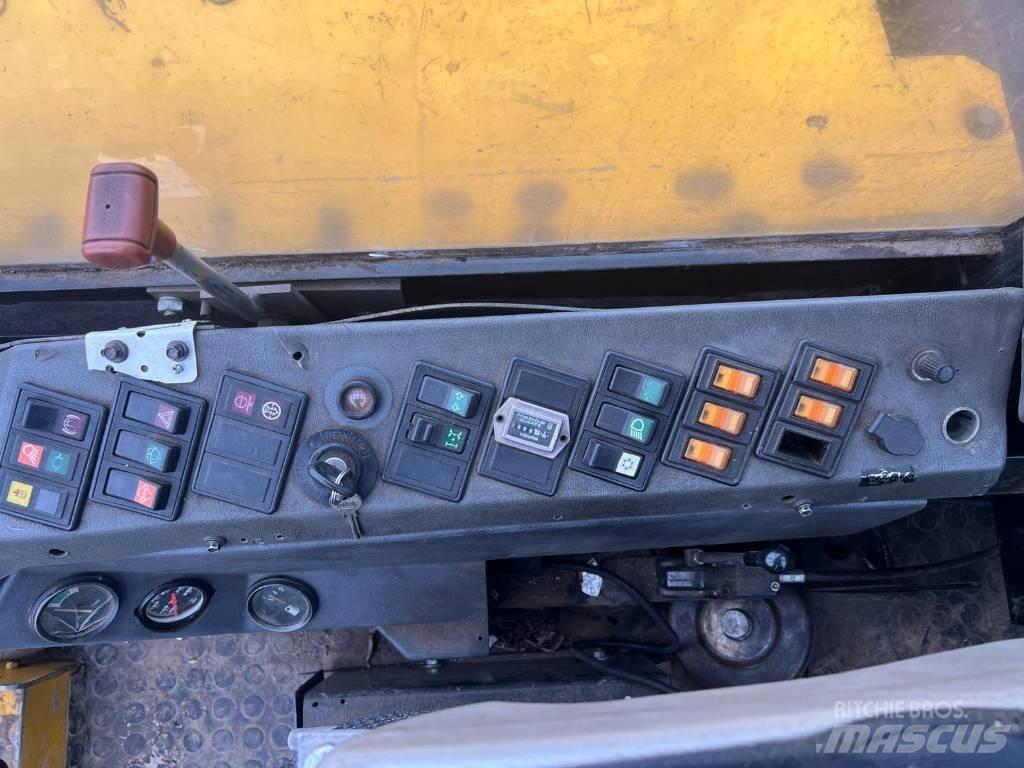 Yanmar C 60 R Kāpurķēžu pašizkrāvējs