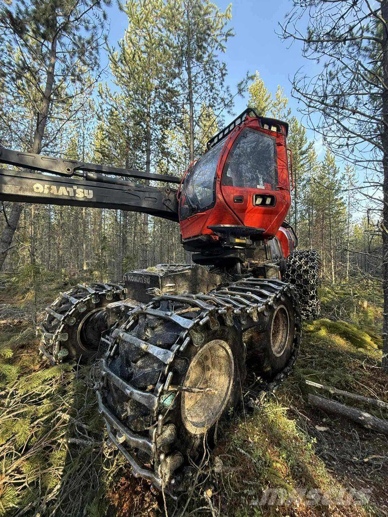 Komatsu 901 Harvesteri