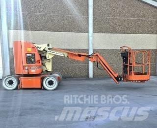 JLG E 300 AJP Strēles pacēlāji