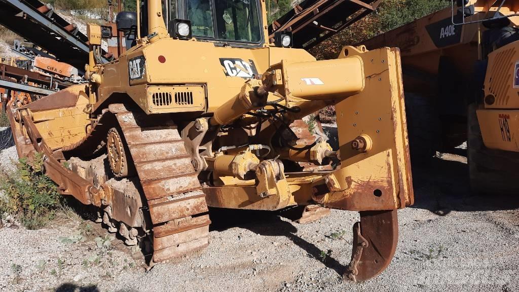 CAT D 8 R II Kāpurķēžu buldozeri