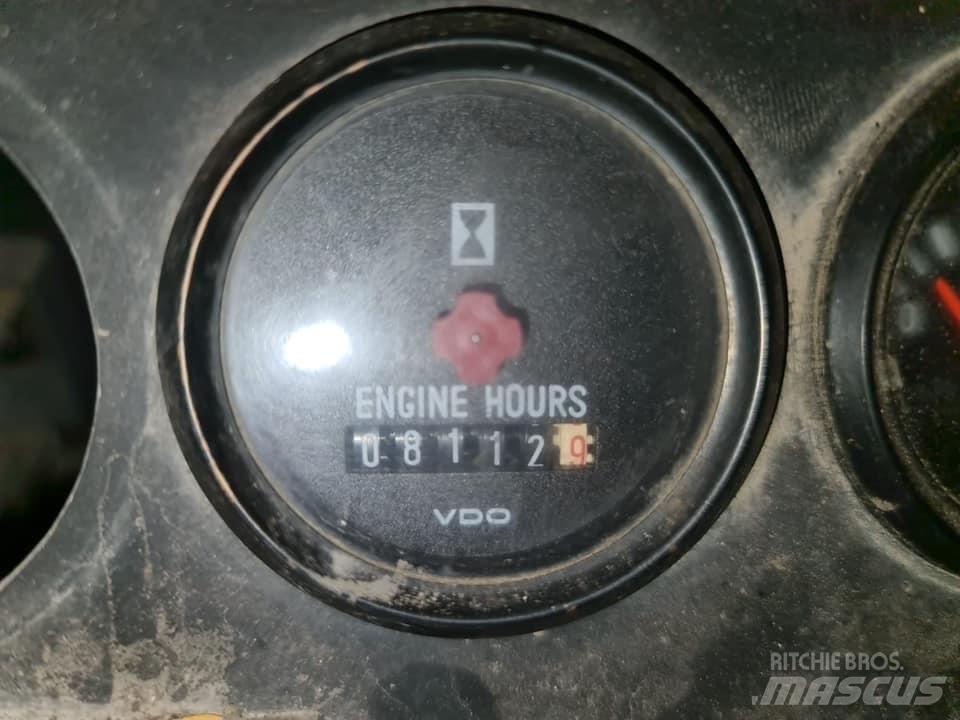 Bomag BW 184 AD Divvalču grunts veltņi
