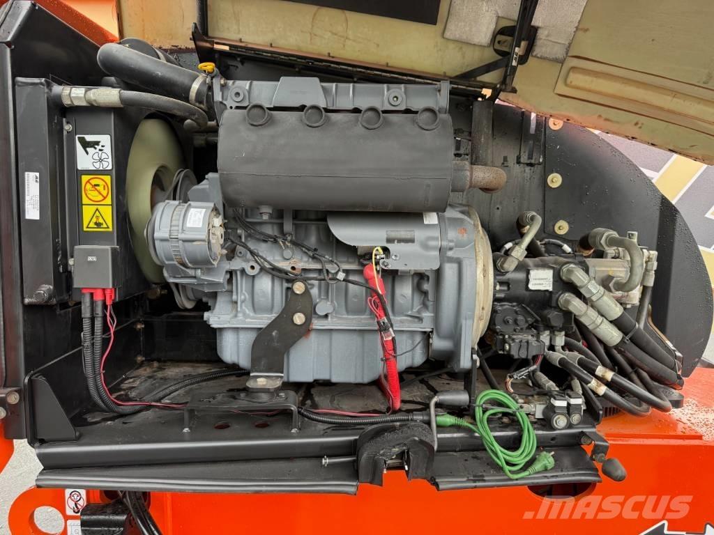 JLG 660 SJ Strēles pacēlāji