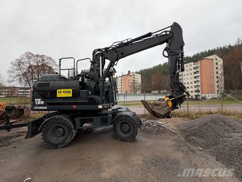 Hyundai HW 140 Ekskavatori uz riteņiem