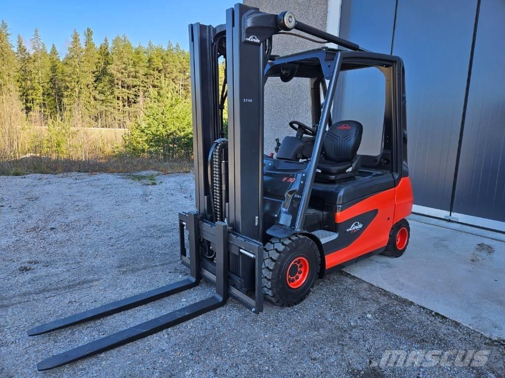 Linde E30-01 Elektriskie iekrāvēji
