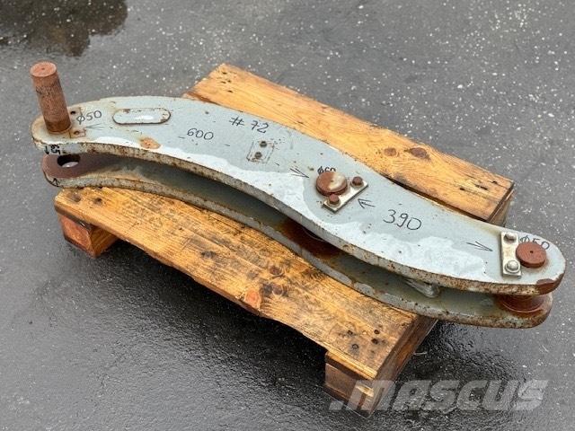 Liebherr BUCKET LINK Strēles un kausi