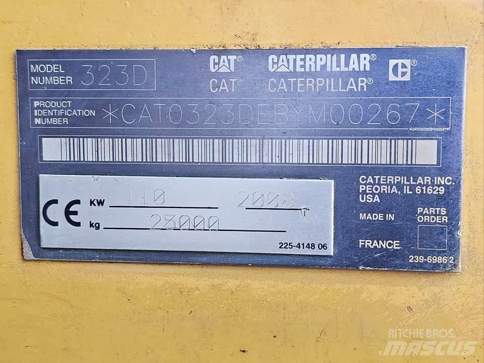 CAT 323 D L Kāpurķēžu ekskavatori