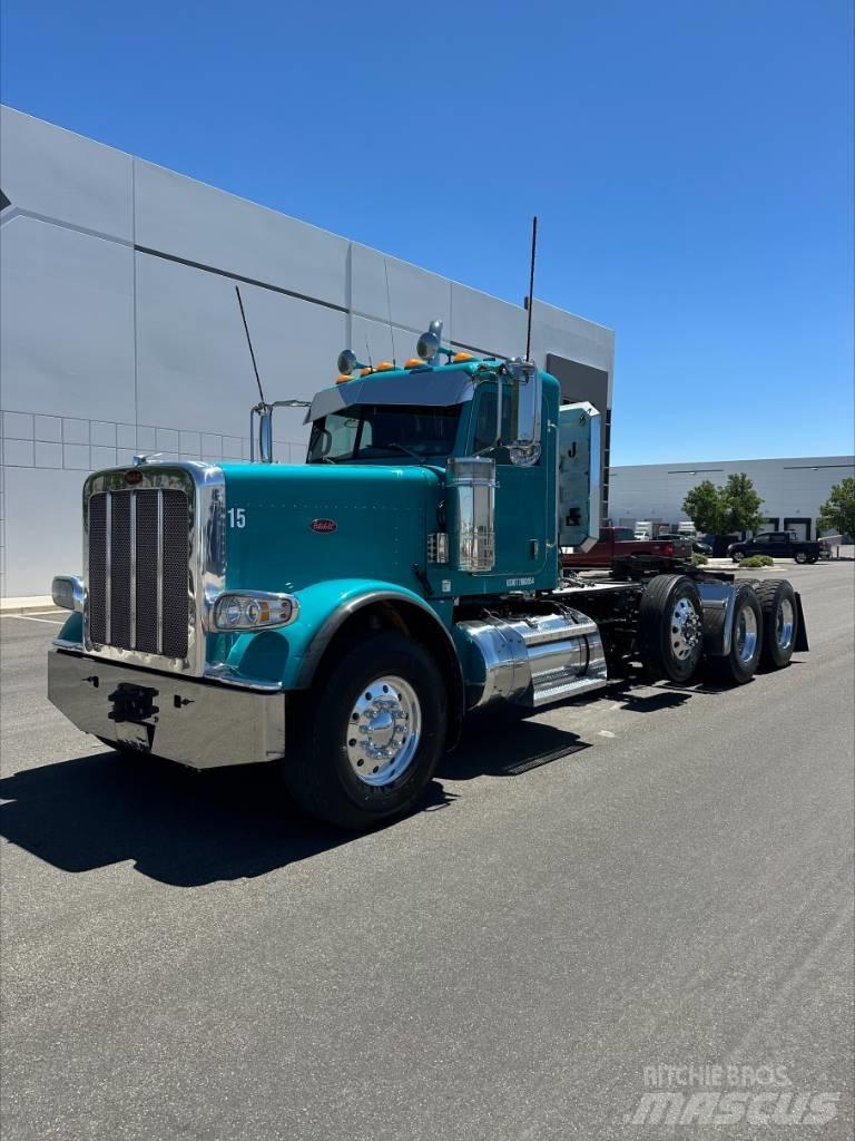 Peterbilt 388 Vilcēji