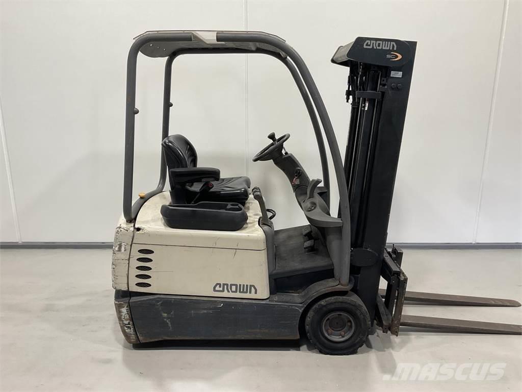 Crown SC3220-1,3 Elektriskie iekrāvēji