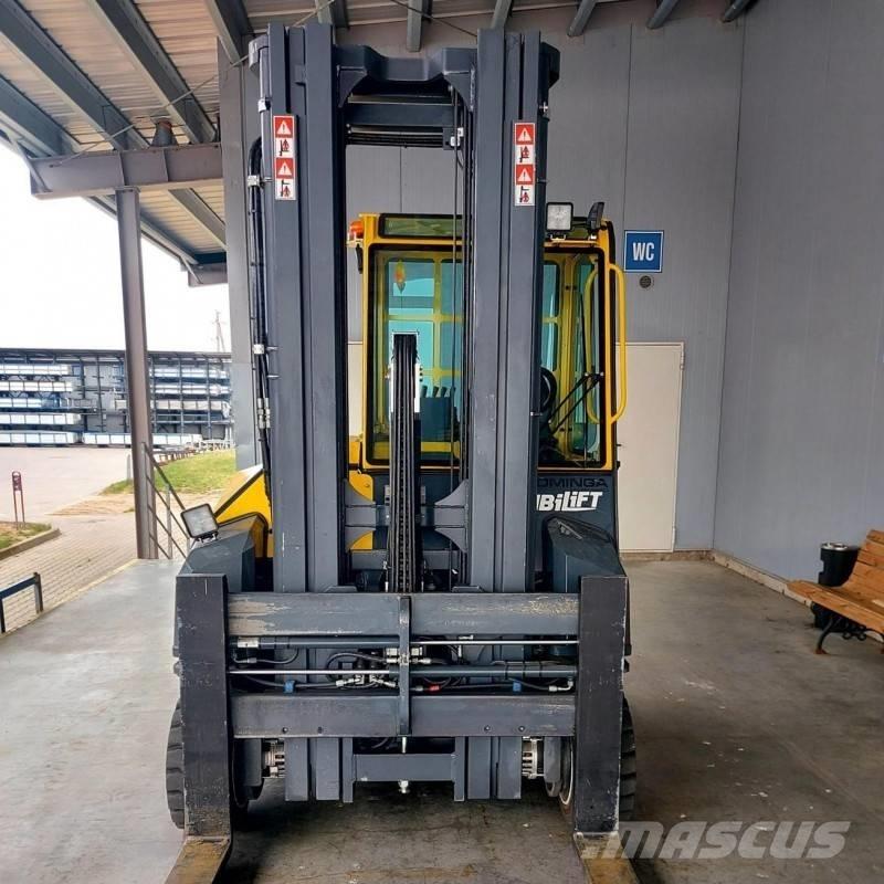 Combilift CBE 4000 Četru virzienu krāvēji