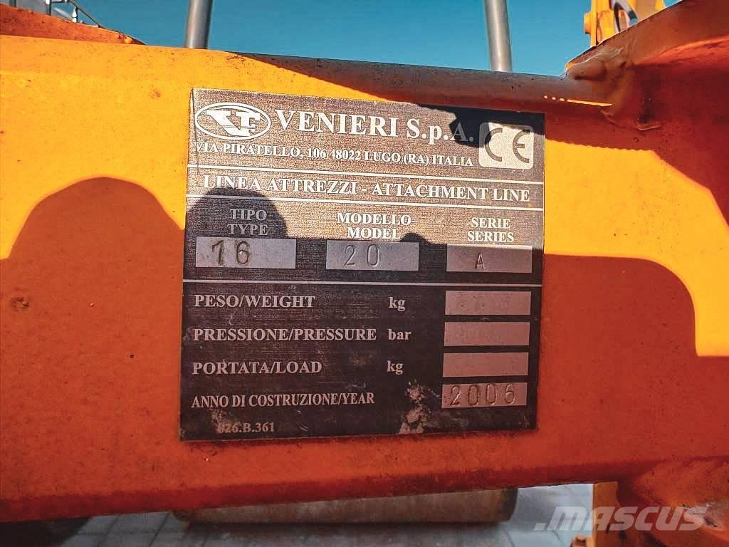 Venieri VL 10.23C Ekskavatori-iekrāvēji