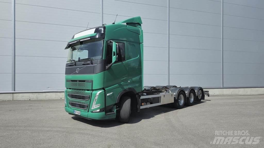 Volvo FH Šasija ar kabīni