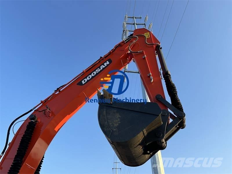 Doosan DX 225 LCA Kāpurķēžu ekskavatori