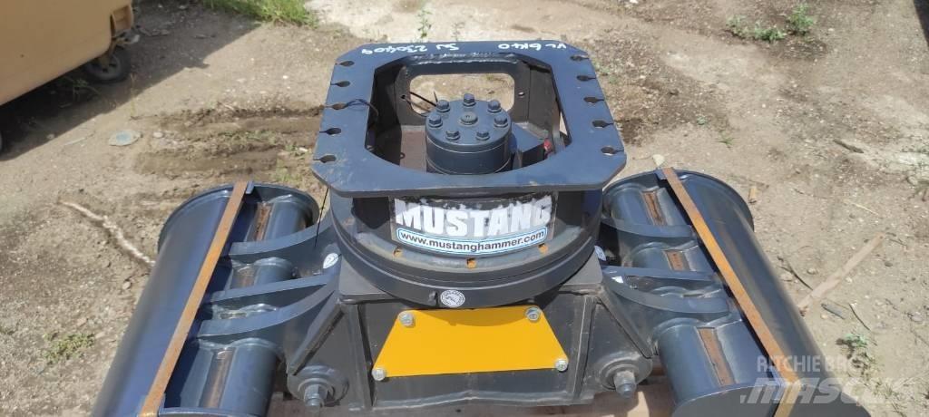 Mustang GRP 250 Pašgrābji